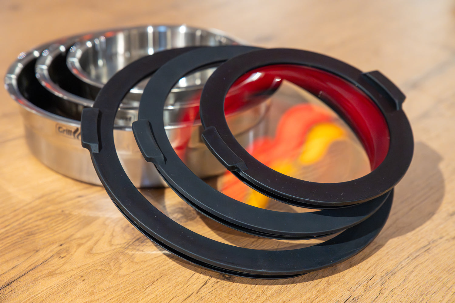 Detalj av glasslokk på BBQ bollesett 3-delt rustfritt stål flat bunn glasslokk