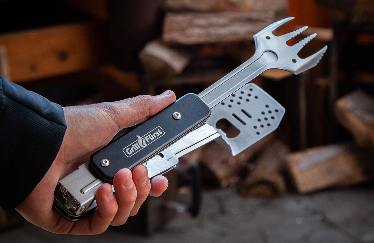 BBQ multitool 4-i-1 sammenleggbart grillverktøy Grillfürst bakside
