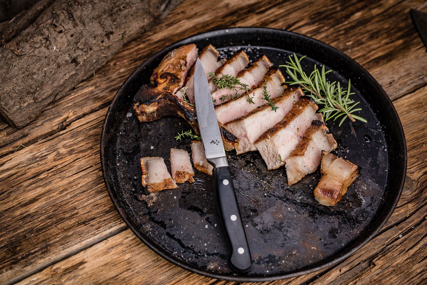 Biffkniver med bølgeslip 2-pack rustfritt stål Grillfürst bakside