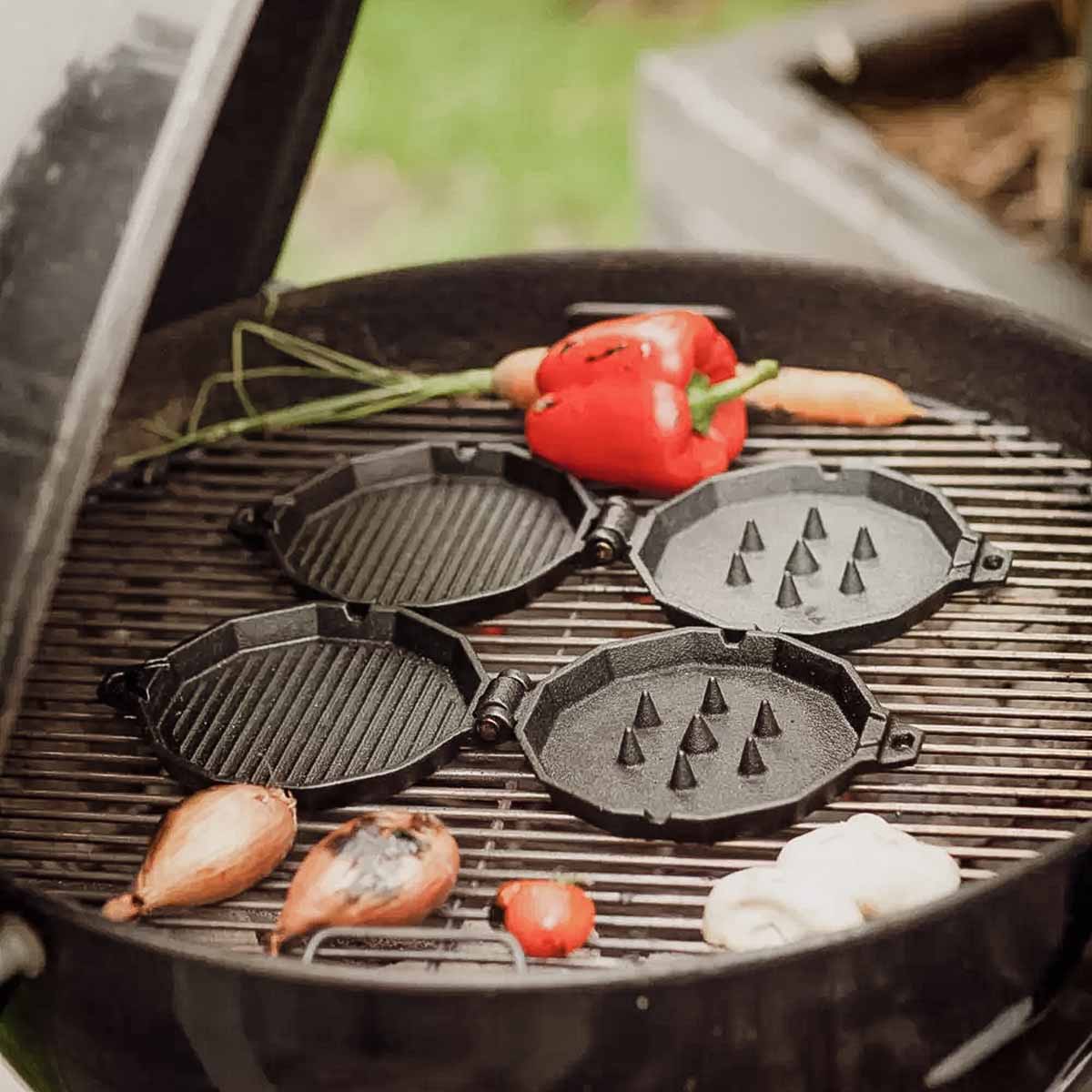 Burgerdevil burgerpresse støpejern Ø 12 cm - SANTOS lukket