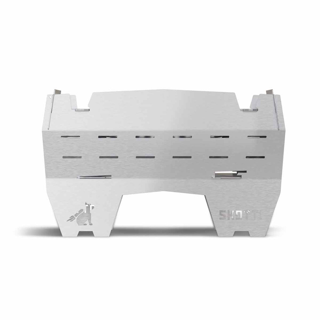Campinggrill Skotti Mini rustfritt stål XS montert på campingtur
