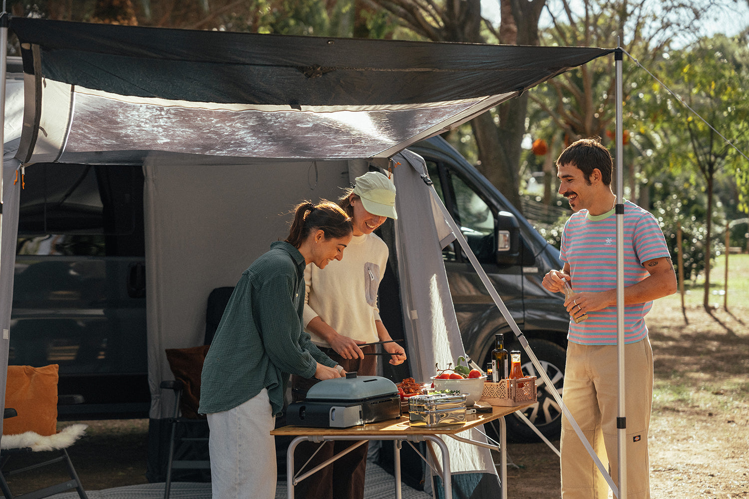 Campingkoker Van Cook FFD Combo 1 brenner nærbilde av kontrollpanel