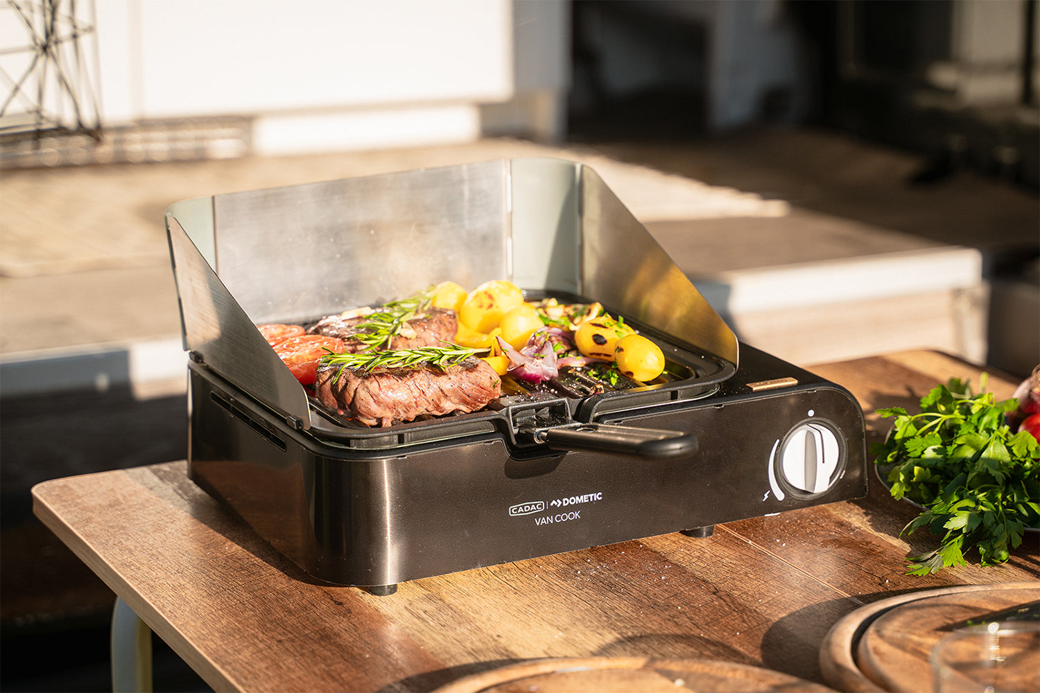 Campingkoker Van Cook FFD Deluxe 1 brenner - CADAC montert på bord