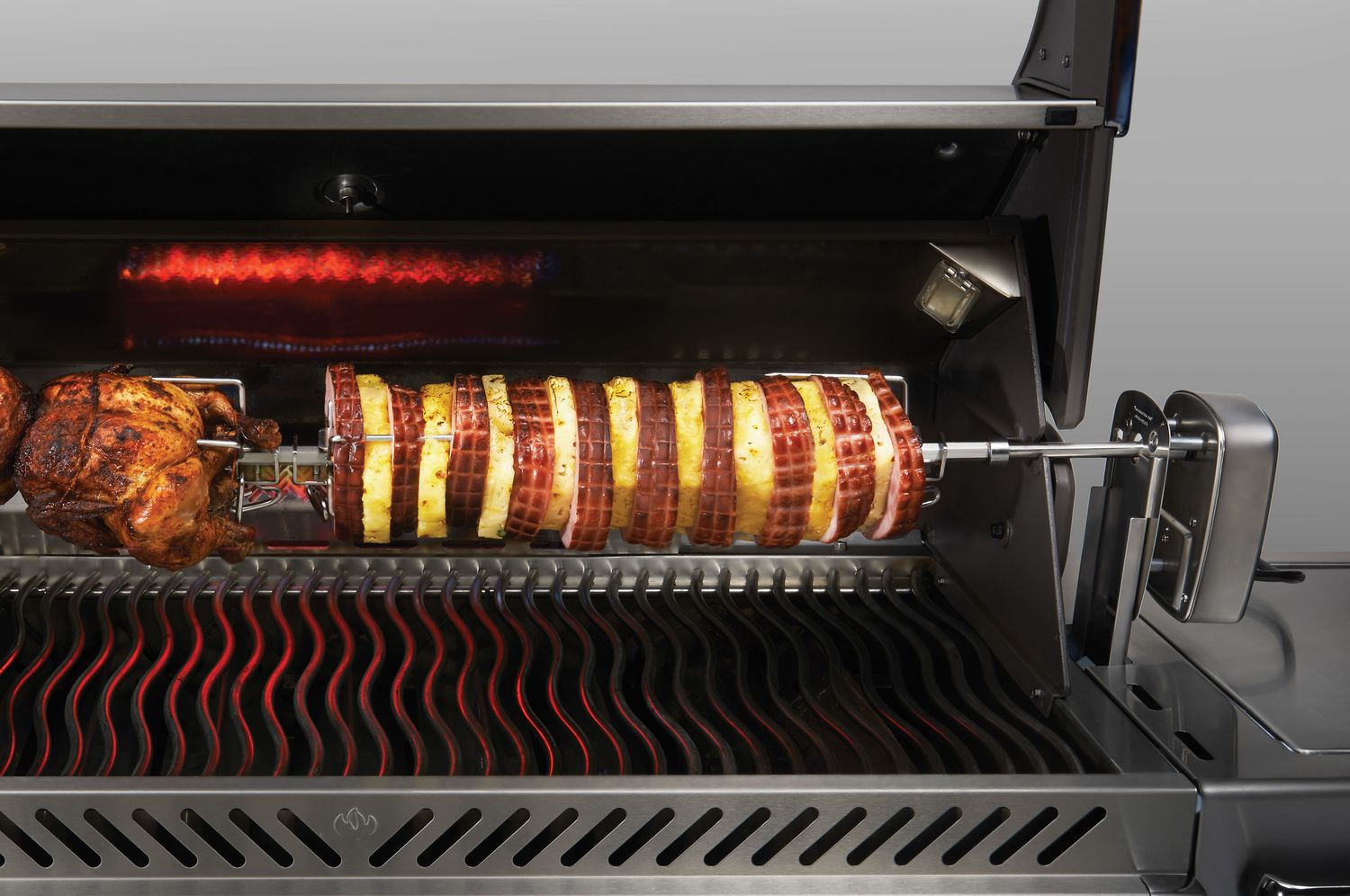 Montert Dreiespidd rustfritt stål for Prestige Pro 825 - Napoleon i grill