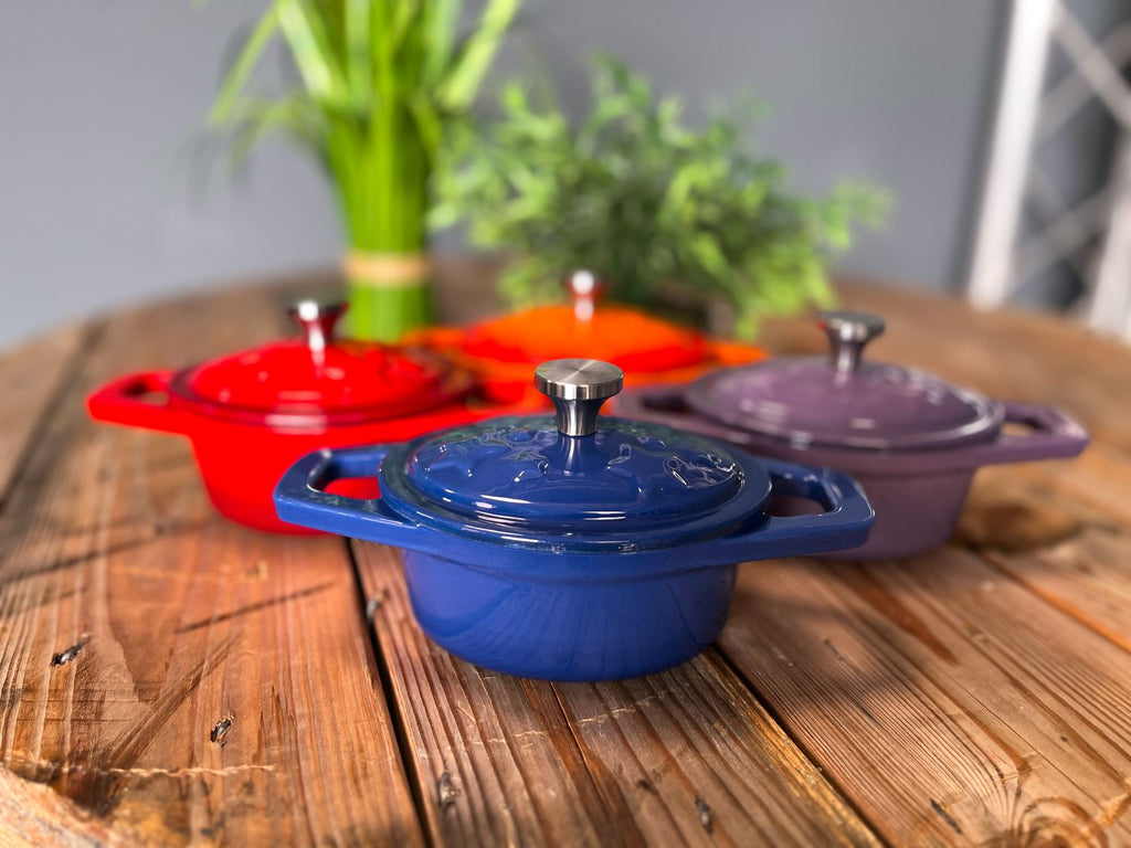 Dutch oven emaljert støpejern XS 0,35 l blå Grillfürst nærbilde av håndtak