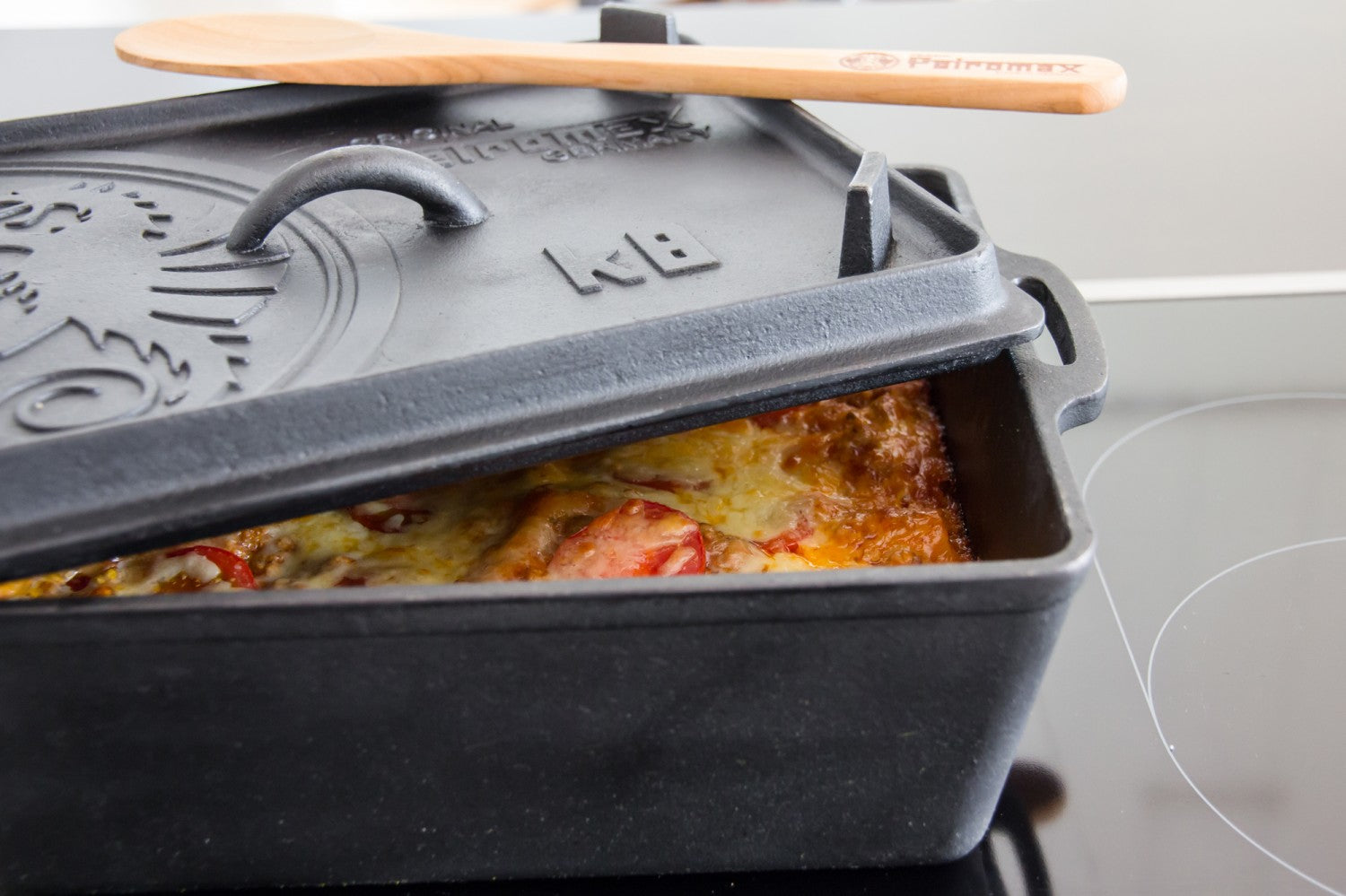 Dutch oven kasseform K8 støpejern innside lokk med riller