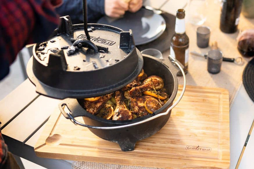 Dutch oven tilbehørsett 5-delt med pleie og verktøy - Grillfürst pleiepaste og svamp