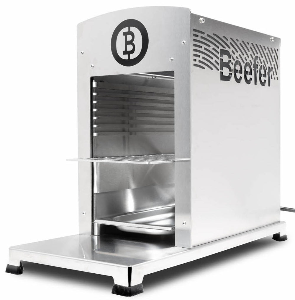 Montert E-Beefer PRO Indoor elektrisk ovnsgrill 800°C i kjøkkenmiljø