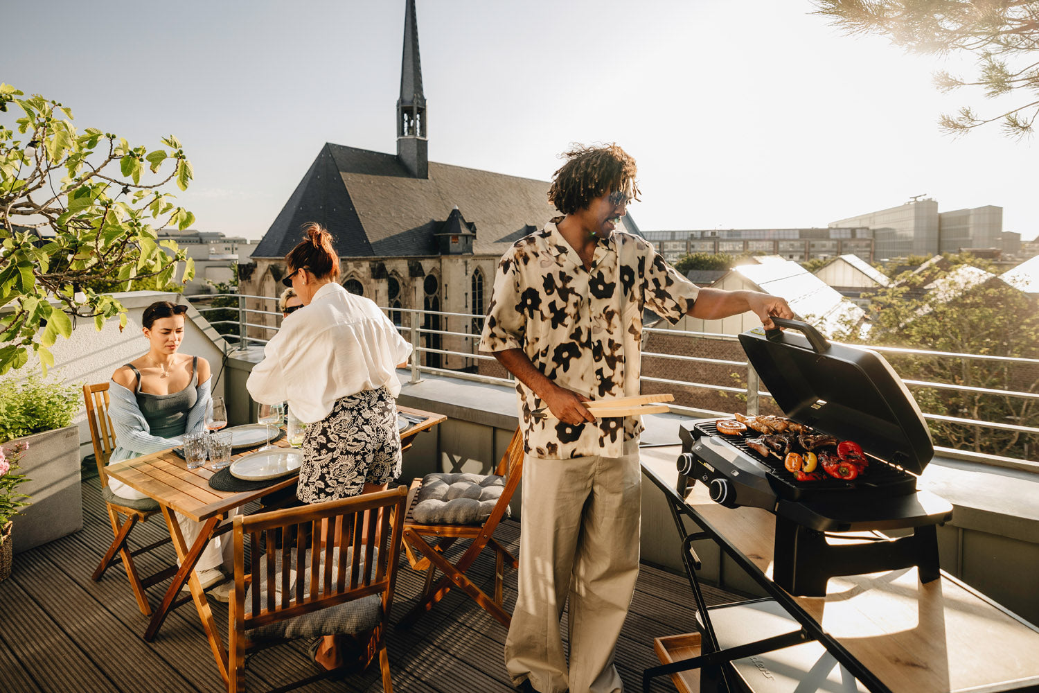 Elektrisk bordgrill eUrban 2 støpejernsrist bakside