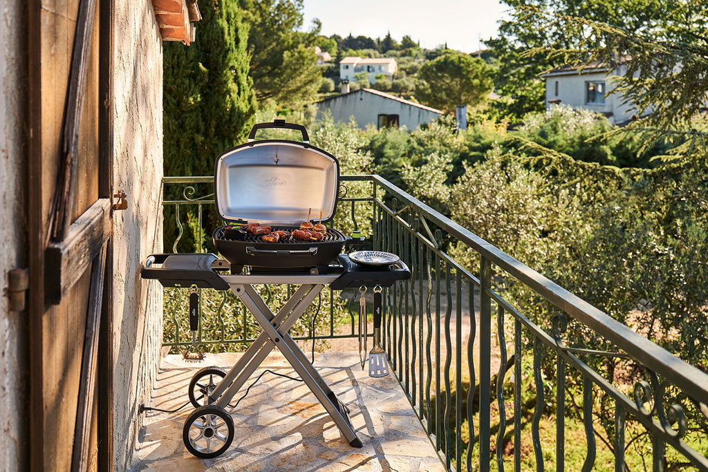 Elektrisk grill TravelQ PRO285EX med sammenleggbar vogn sammenfoldet