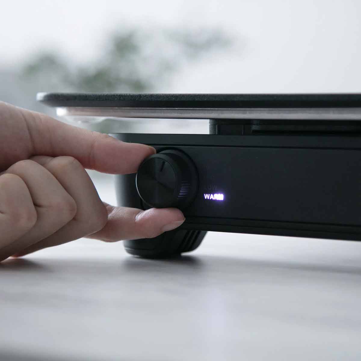 Elektrisk plancha MAGIC GRILL svart 950W montert klar til bruk