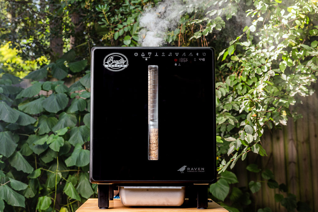 Elektrisk røykovn Raven med Bluetooth 87 liter Bradley Smoker bakside