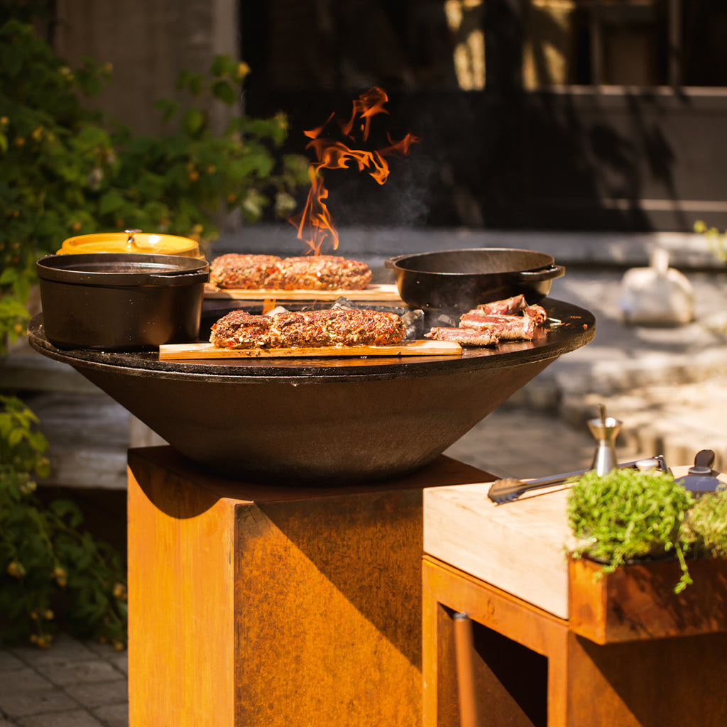 Feuerplatte Classic Corten 85 cm - OFYR med tilbehør