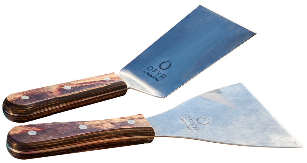 Komplett sett med Feuerplatte Classic Storage Black 85 med grillrist og tilbehør