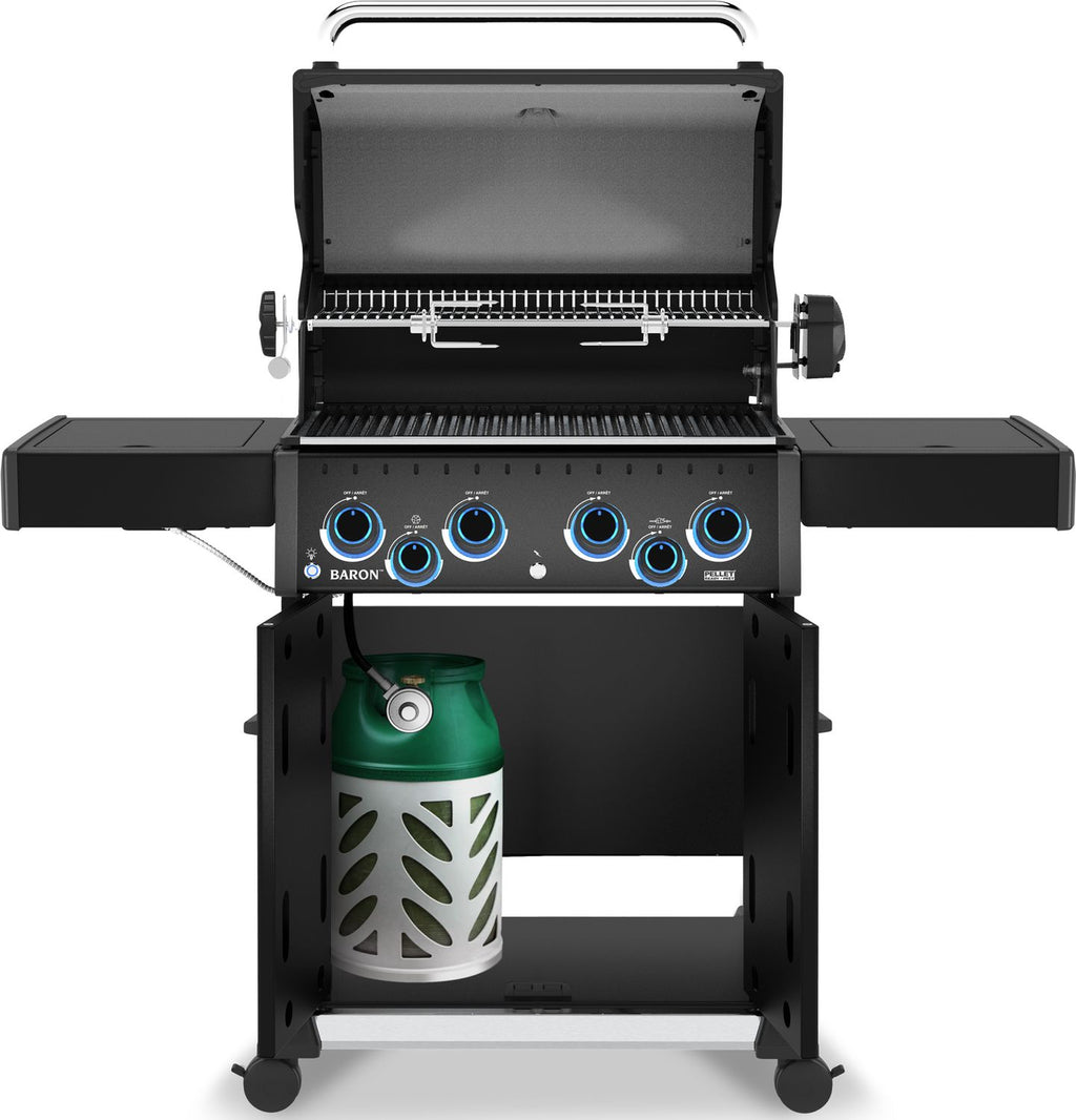 Detaljbilde av kontrollpanel på Gassgrill Baron 490 X Shadow med dreiespidd 4 brennere