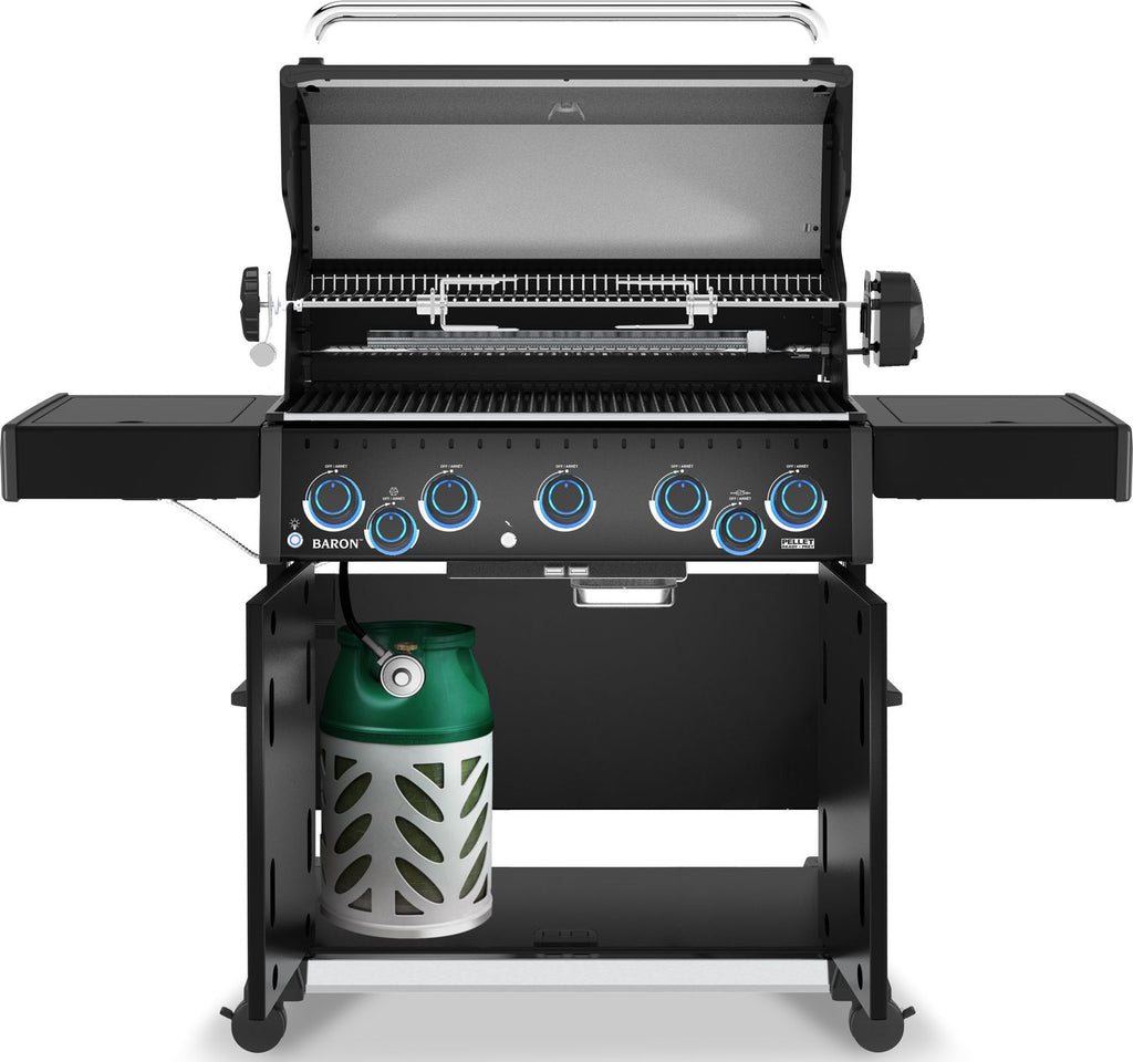 Bakside av Gassgrill Baron 590 X Shadow 5 brennere med dreiespidd