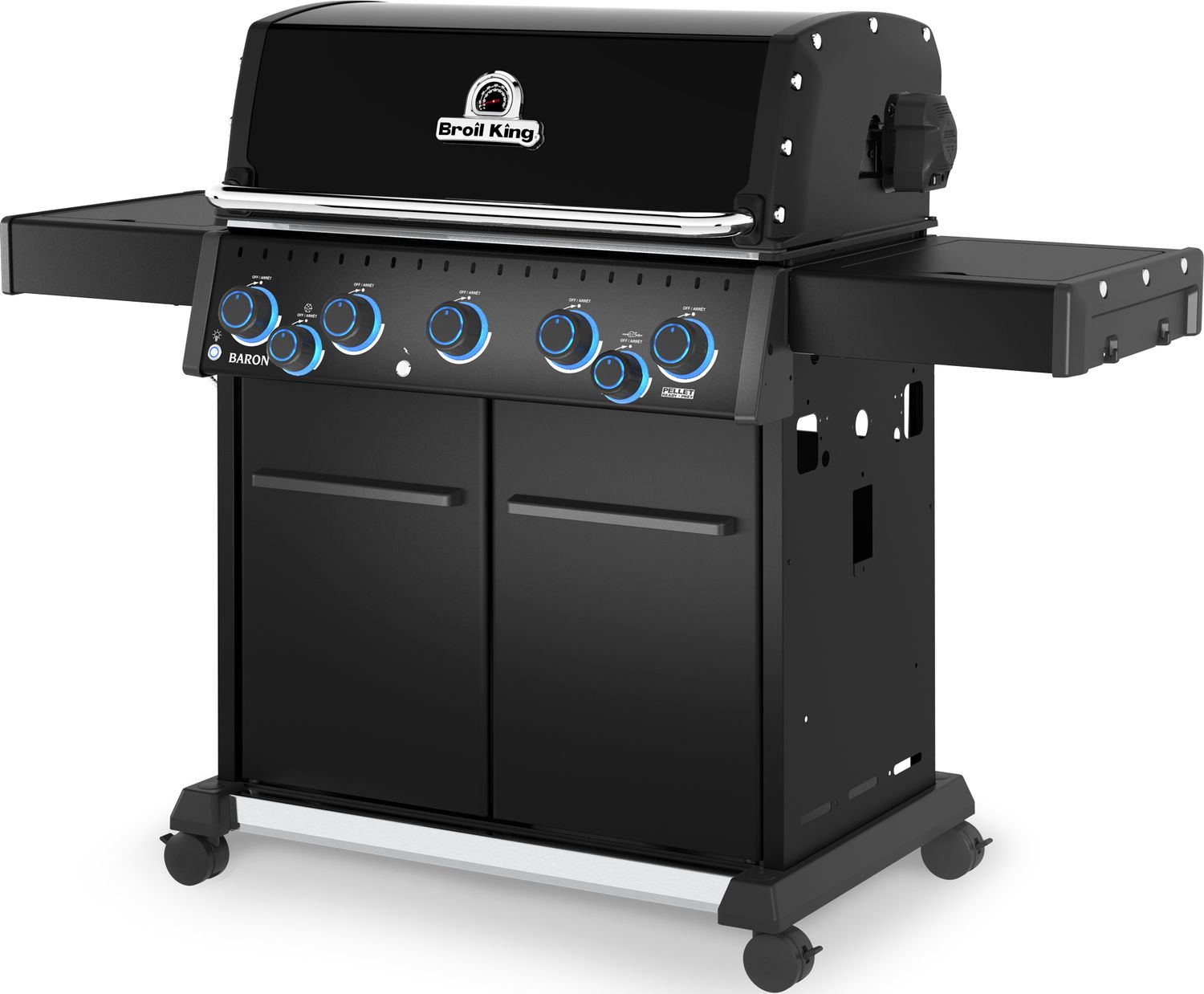Montert Gassgrill Baron 590 X Shadow 5 brennere med dreiespidd på terrasse