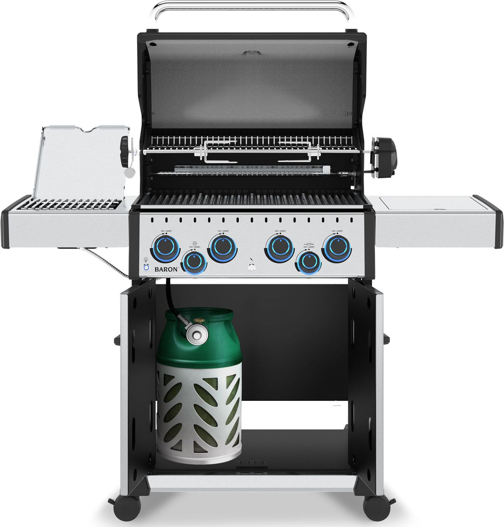 Bakside av Gassgrill Baron S 490 IRX 4 brennere med dreiespidd - Broil King