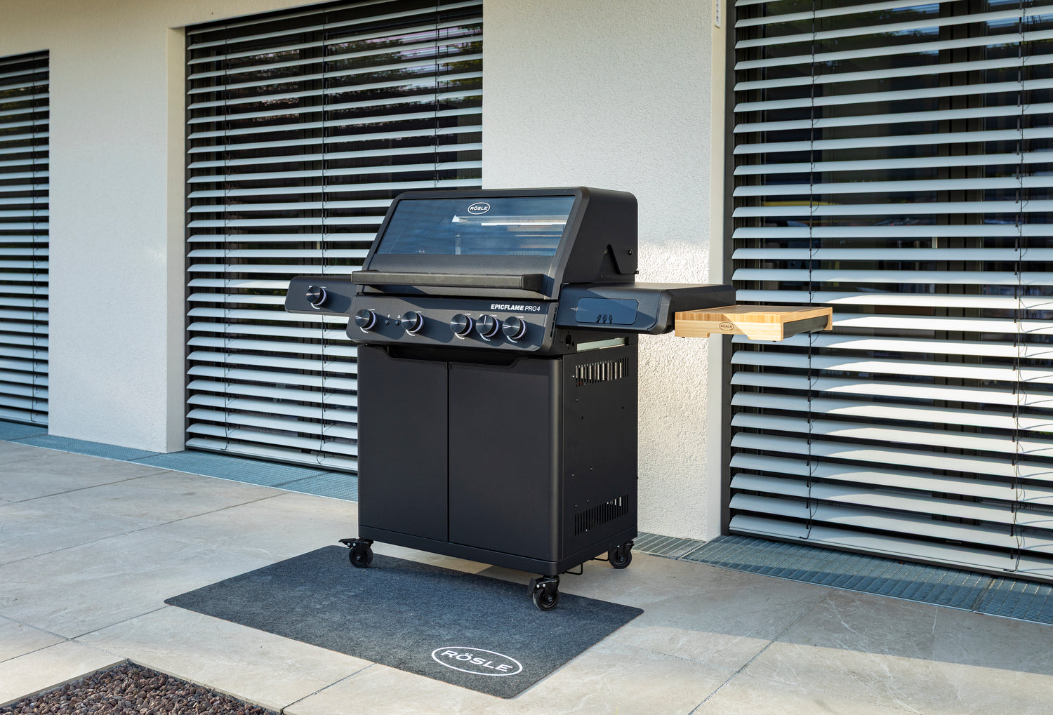 Gassgrill EPICFLAME Pro 6 brennere bakbrenner støpejern detalj av brennere