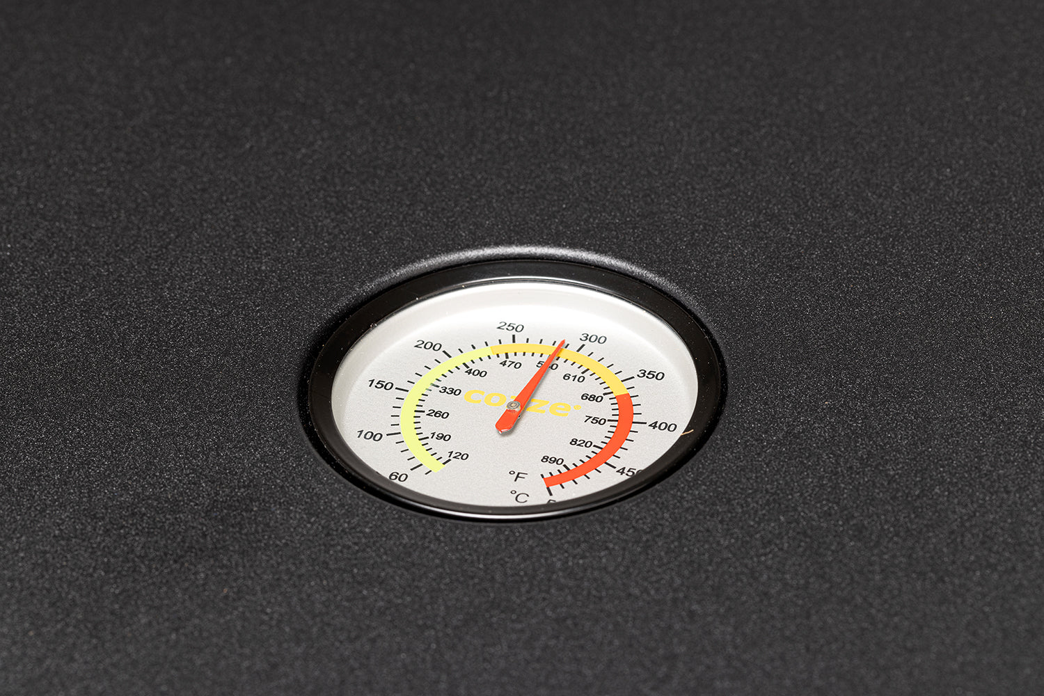 Gassgrill G-500 2 brennere 5 kW med undervogn nærbilde av grillrist
