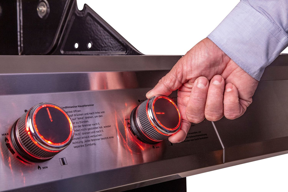 Gassgrill G310G kontrollpanel med piezo-tenning