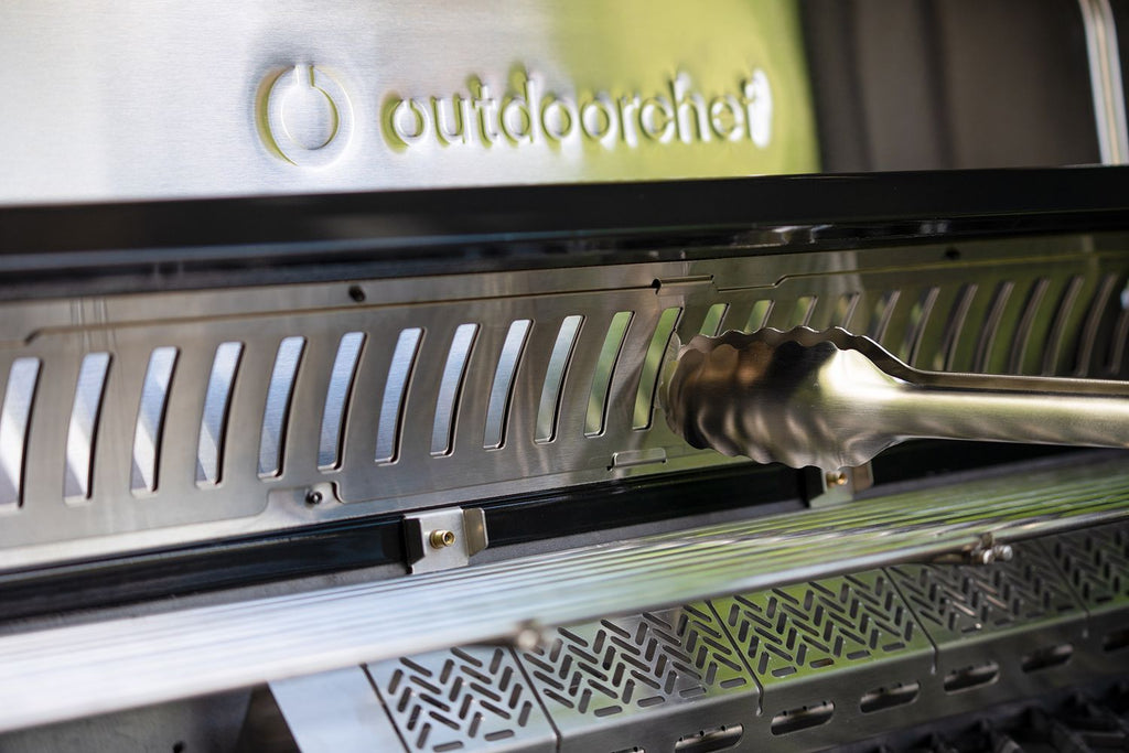 Detalj av bakbrenner på Gassgrill HEAT X-345 RB 3 brennere med bakbrenner