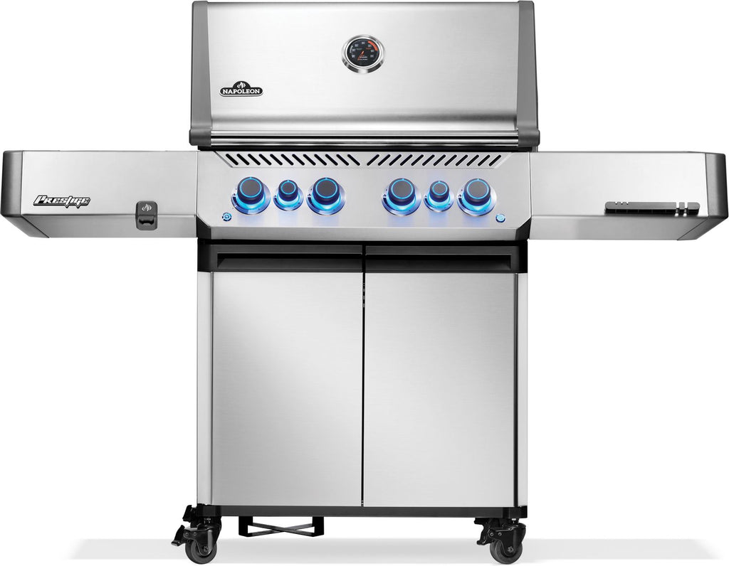 Gassgrill Prestige 500 rustfritt stål med Sizzle Zone forfra
