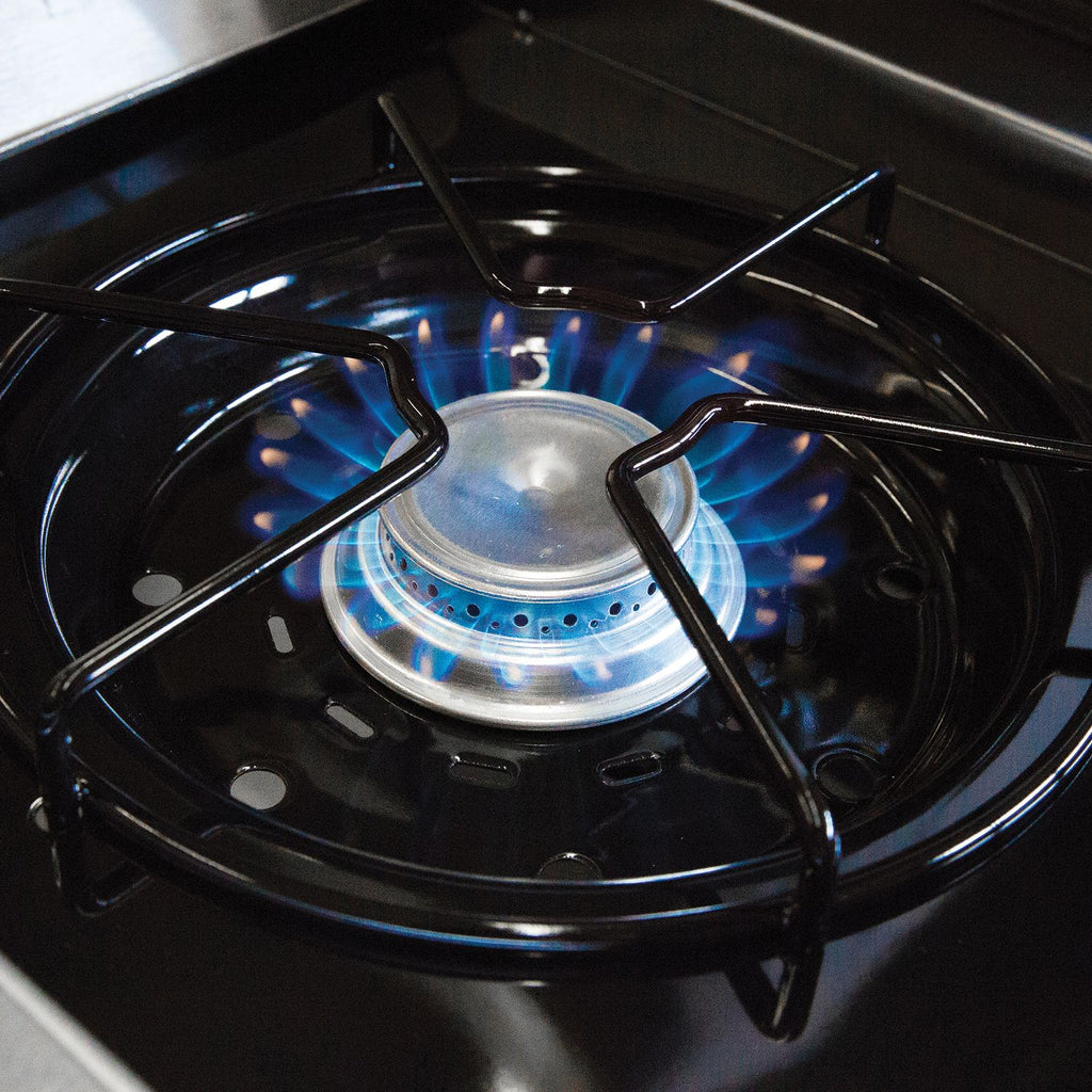 Montert Gassgrill Regal 590 Black med åpen lokk