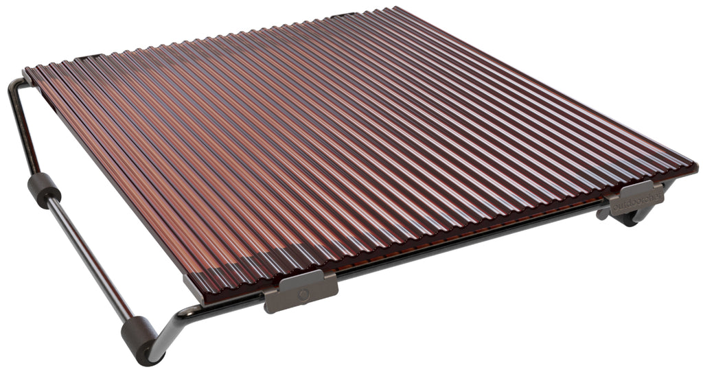 Nærbilde av Blazinglas infrarød sidebrenner på Gassgrill Regal Q 490 IR Smart Grill iQue