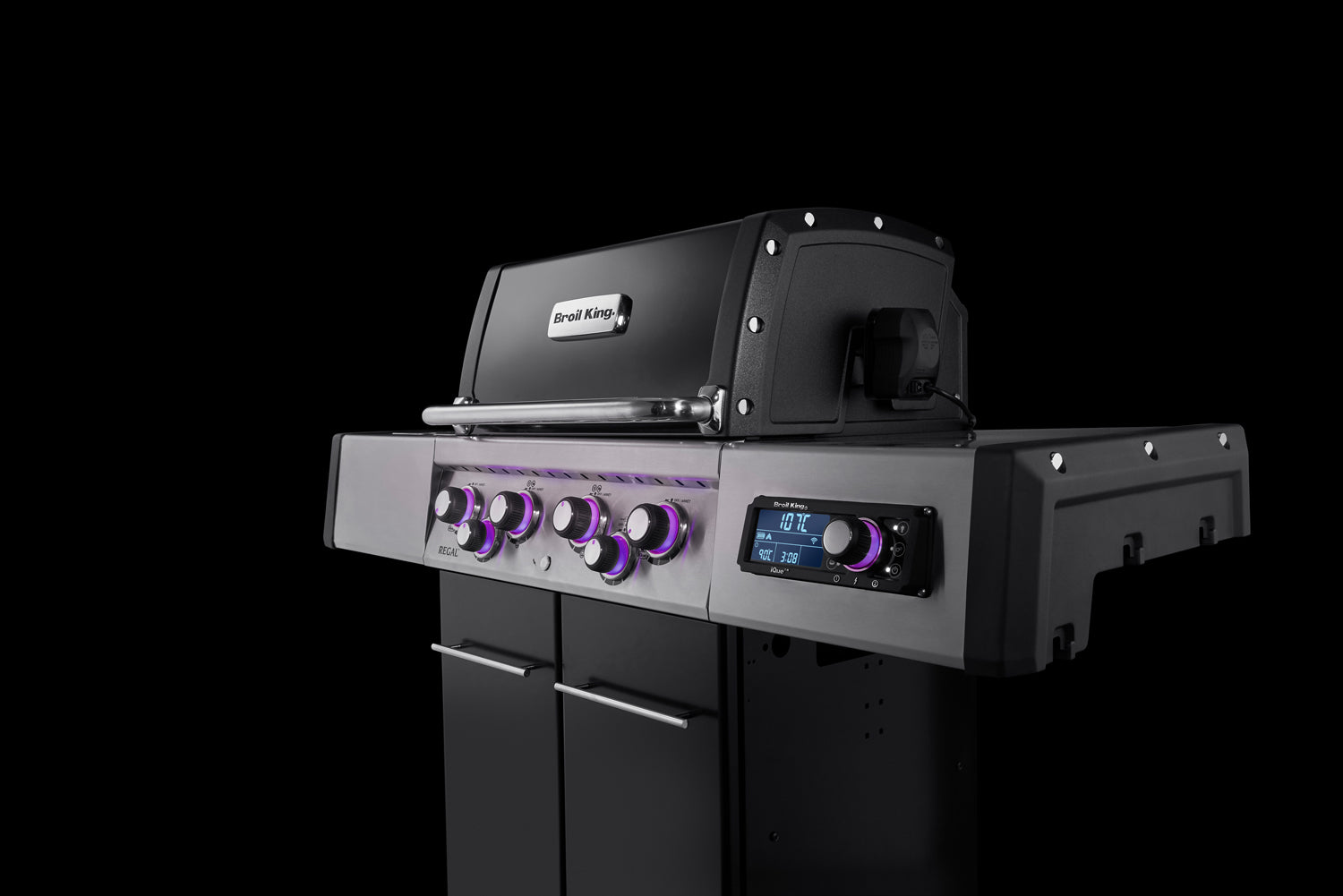 Infrarød sidebrenner og rustfritt stål rist på Gassgrill Regal Q 490 IR Smart Grill iQue