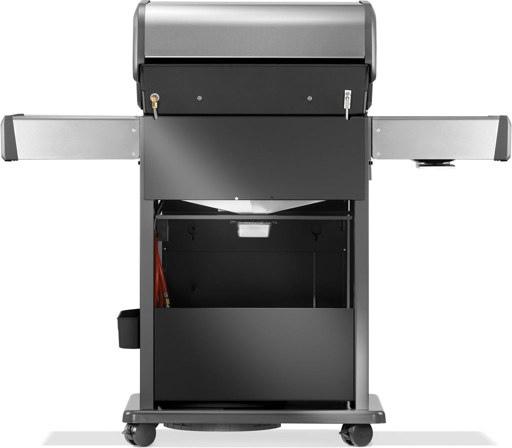 Oversikt over grillflate med inkludert rustfri stålplancha på Gassgrill Rogue PRO 425