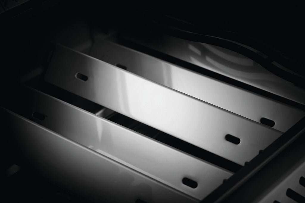 Gassgrill Rogue XT 425 rustfritt stål Sizzle Zone infrarød brenner