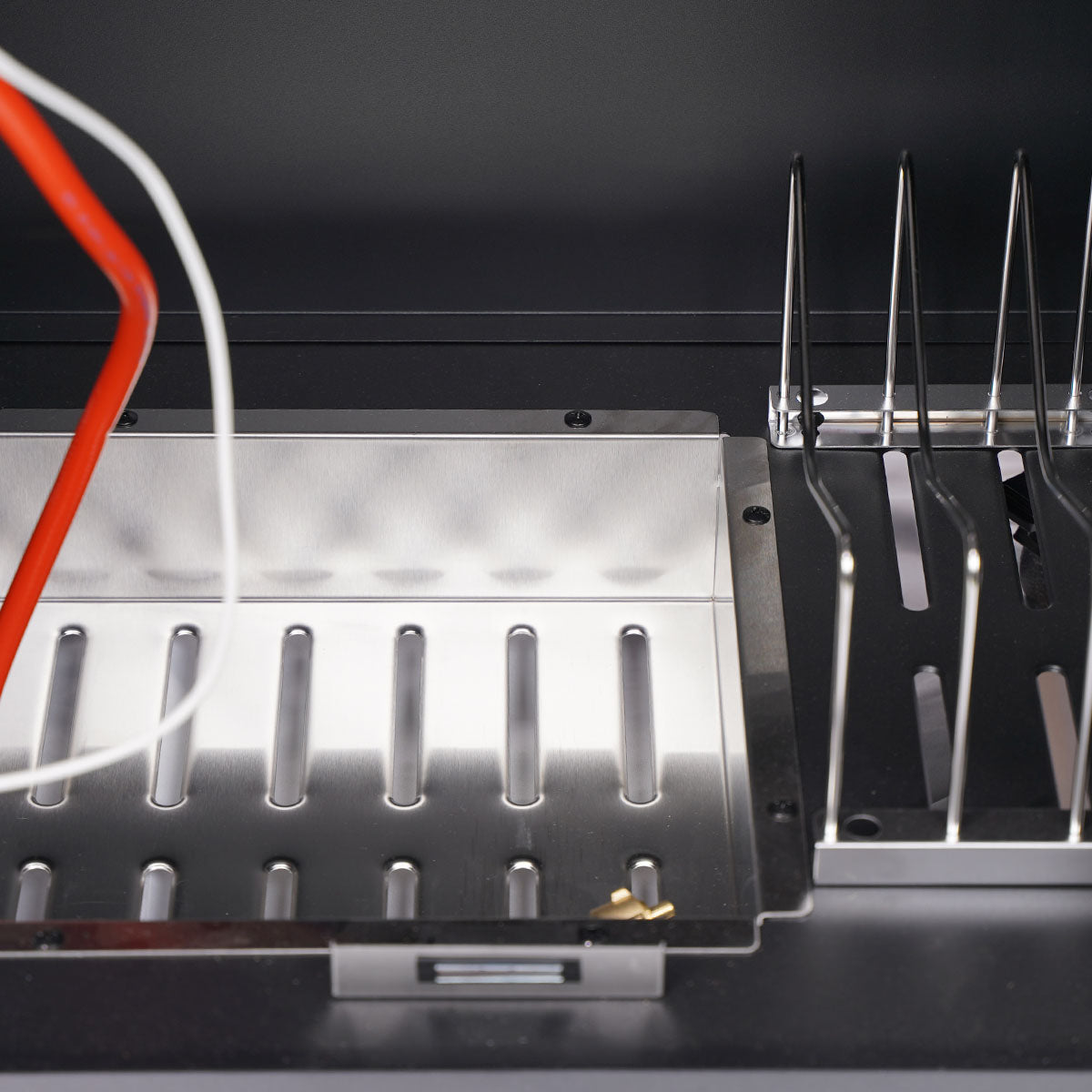 Montert Gassgrill S-318 Pro rustfritt stål 3 brennere bakbrenner på terrassen