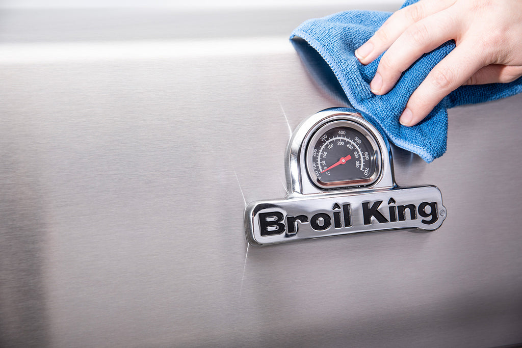 Nærbilde av Grill Revitalizer grillrengjøringsmiddel 500 ml Broil King flaske