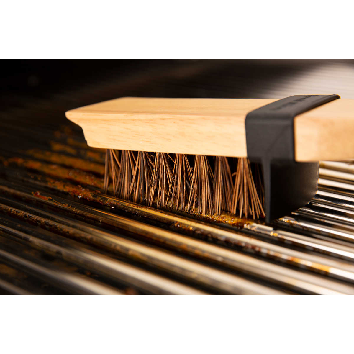 Grillbørste tre med palmyrabust - Broil King detalj av bust