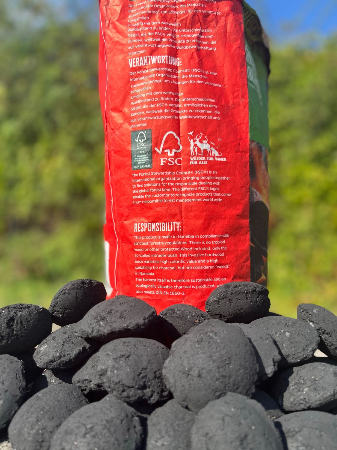 Detalj av Grillbriketter 5 kg hardtre fra Namibia - Grillfürst brikett