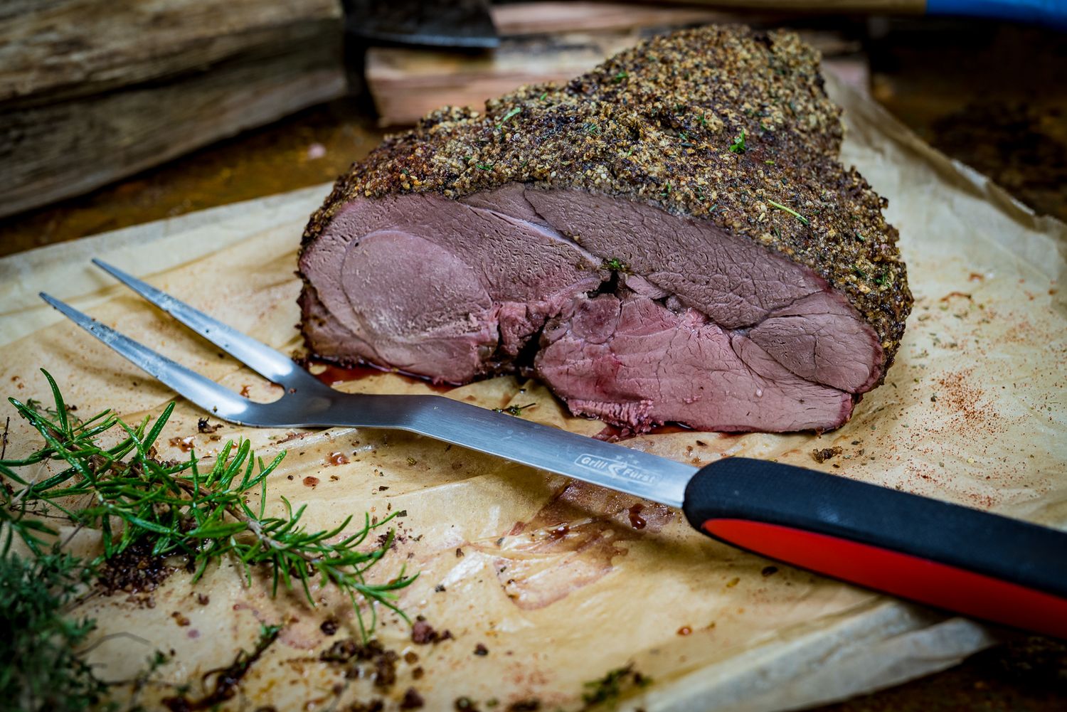 Nærbilde av spissene på Grillgaffel rustfritt stål 45 cm - Grillfürst