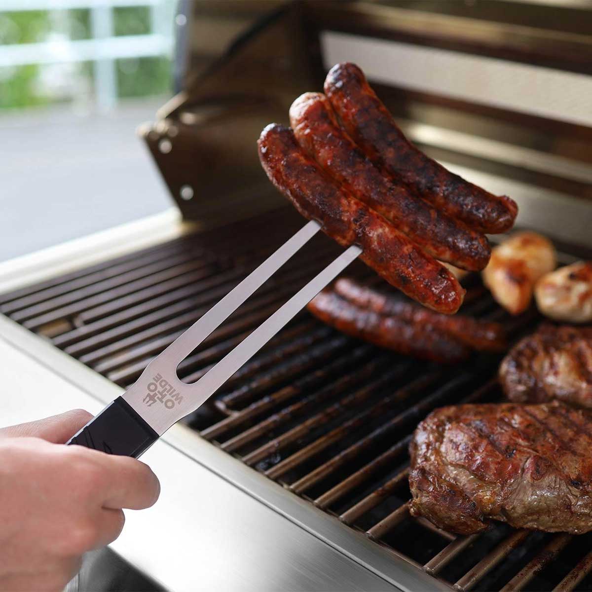 Nærbilde av ergonomisk grep på Grillgaffel XL rustfritt stål Otto Wilde Grillers