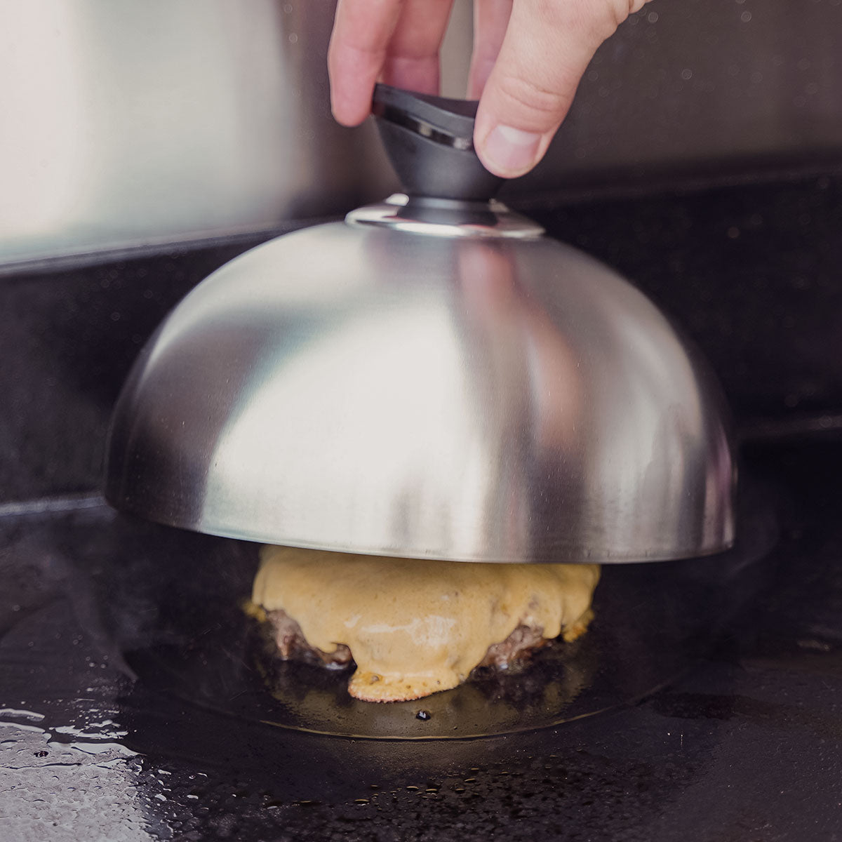 Grillklokke rustfritt stål 2 stk - SANTOS nærbilde av håndtak