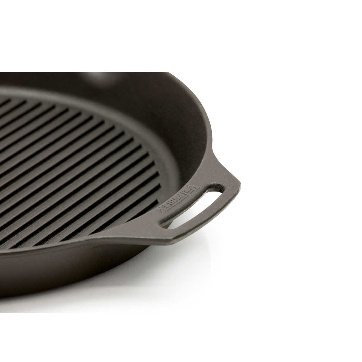 Grillpanne støpejern gp30h-t med to håndtak 30 cm - Petromax nærbilde av riller