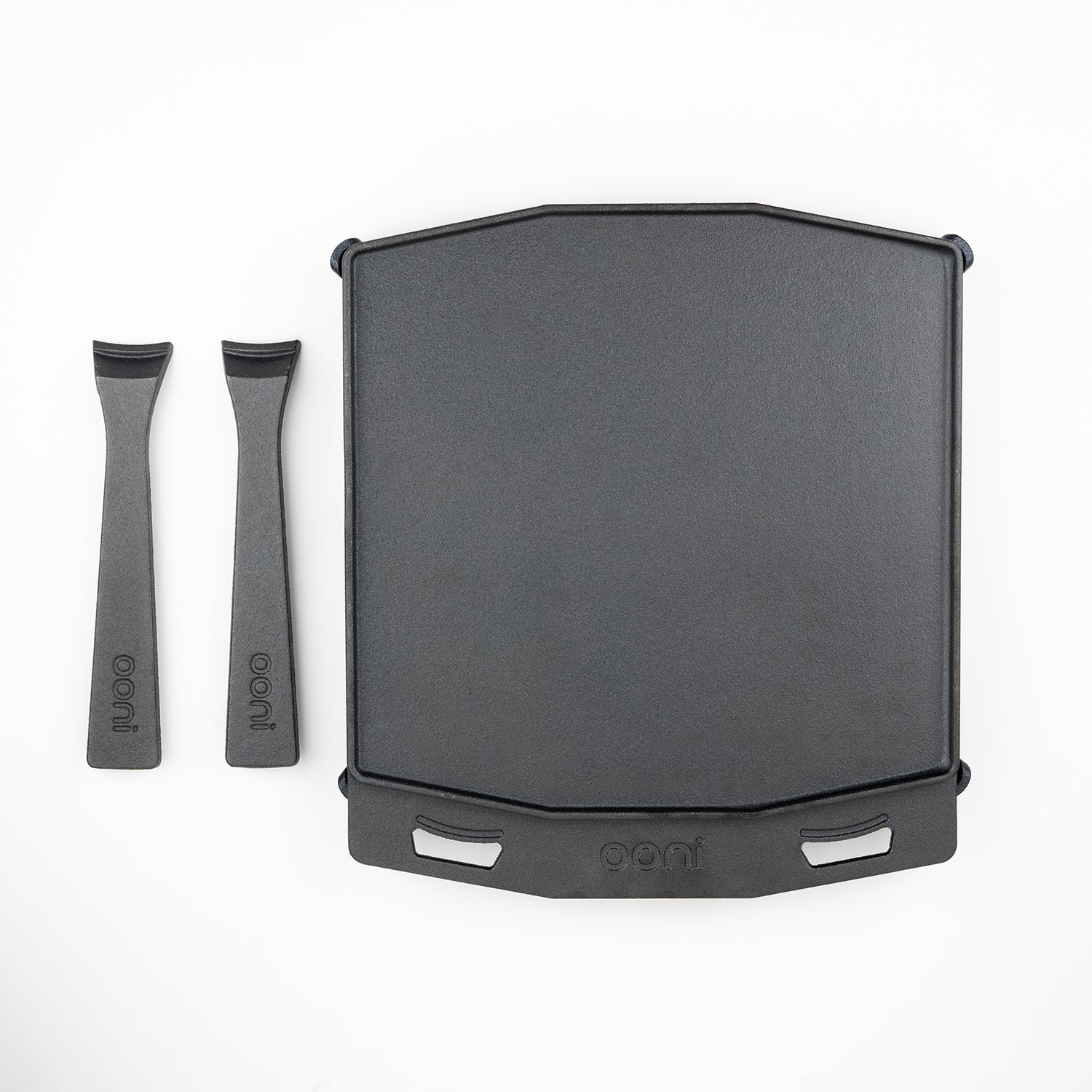 Nærbilde av den riflete siden på Grillpanne støpejern vendbar med avtakbare håndtak - Ooni