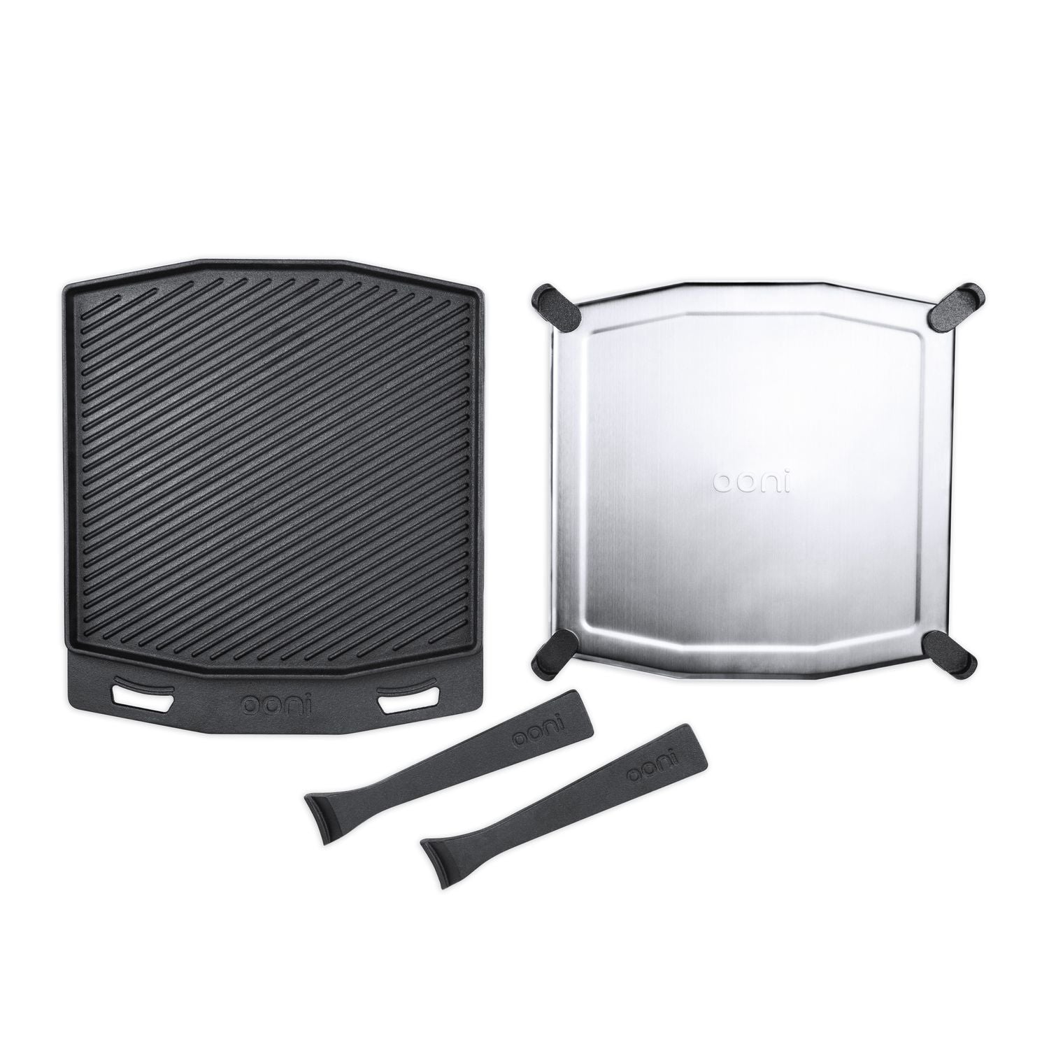Nærbilde av den glatte siden på Grillpanne støpejern vendbar med avtakbare håndtak - Ooni