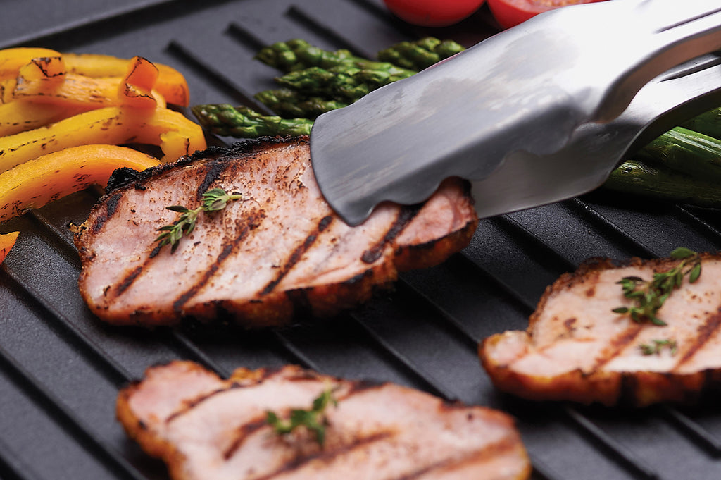 Montert Grillplate støpejern Baron Crown 44x33 cm på grill