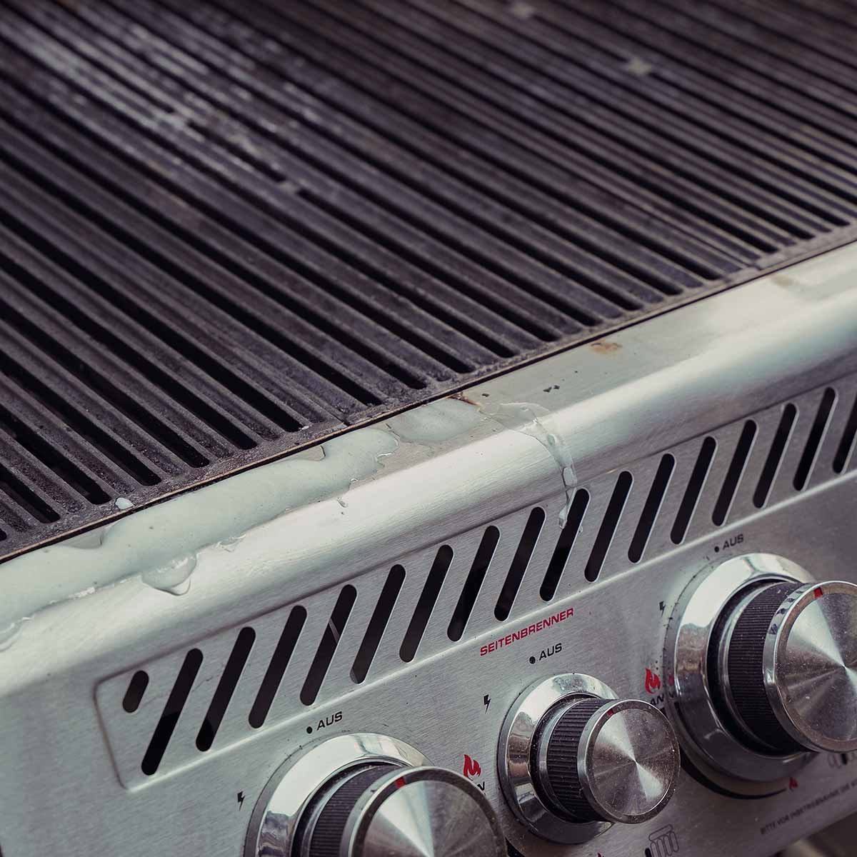 Grillrengjoring og ovnsrengjoring 500 ml - SANTOS flaske i bruk