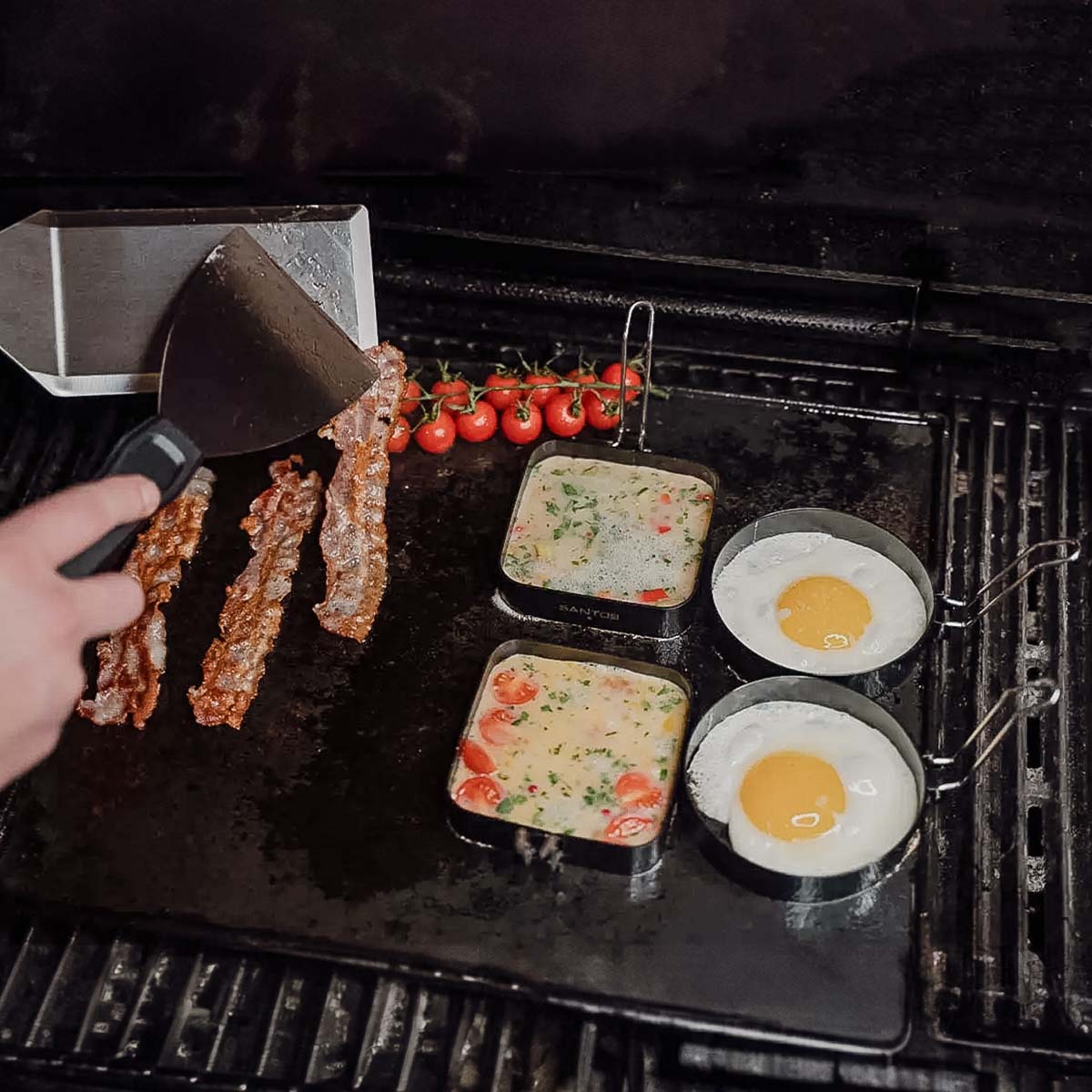 Grillspade frokostsett 6 deler - SANTOS montert på grill