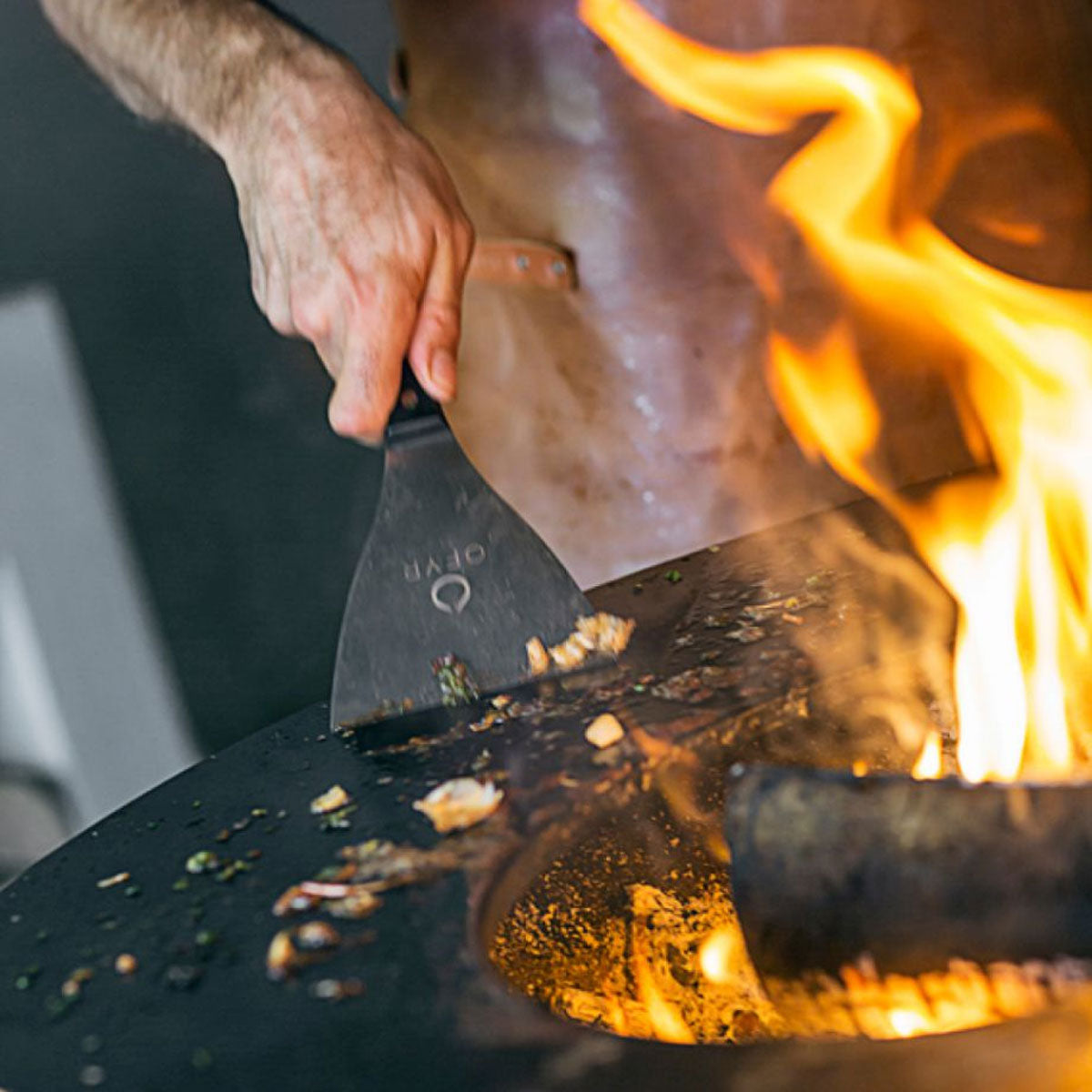 Grillspade PRO for feuerplatte OFYR bakside