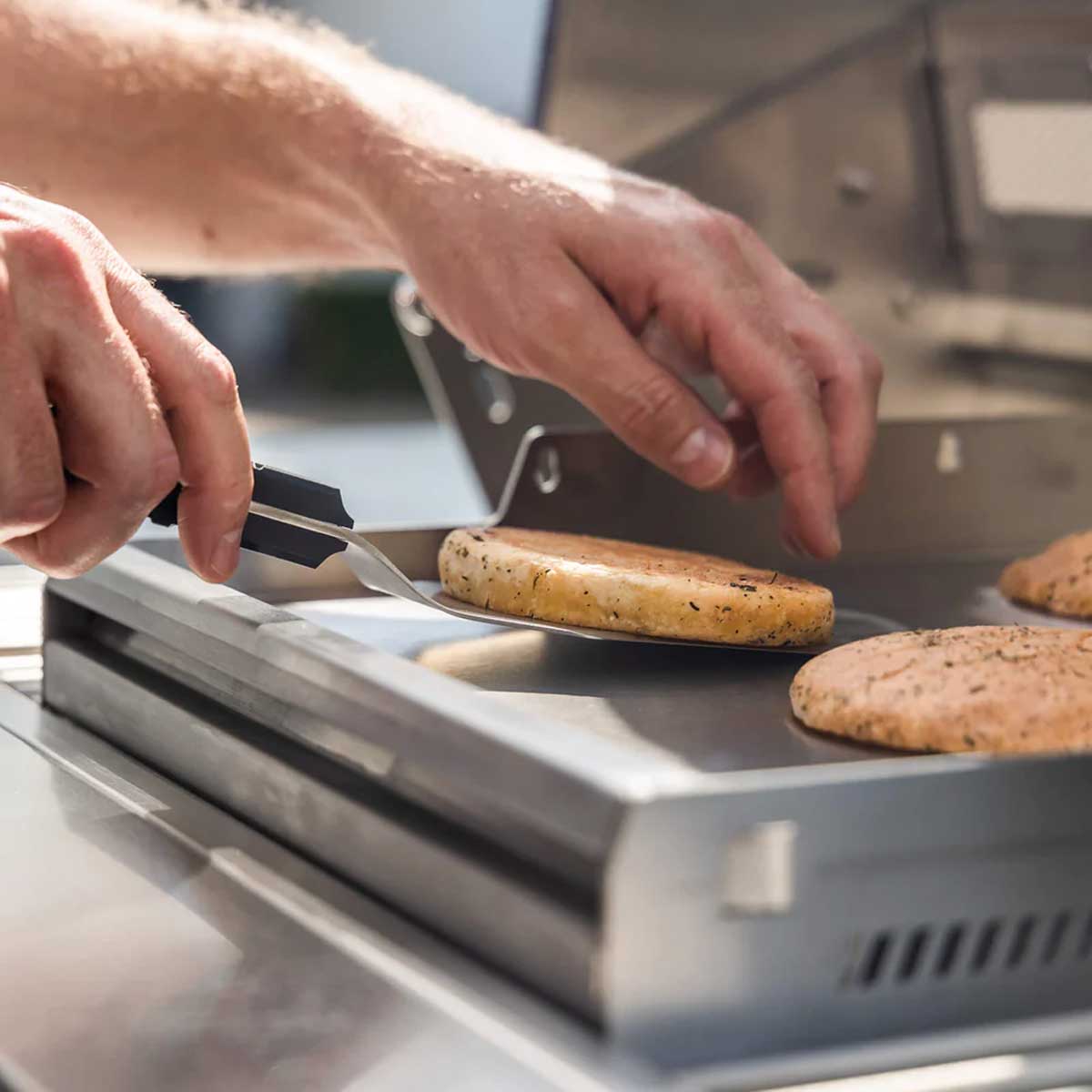 Grillspade rustfritt stål for plancha - Otto Wilde Grillers bakside
