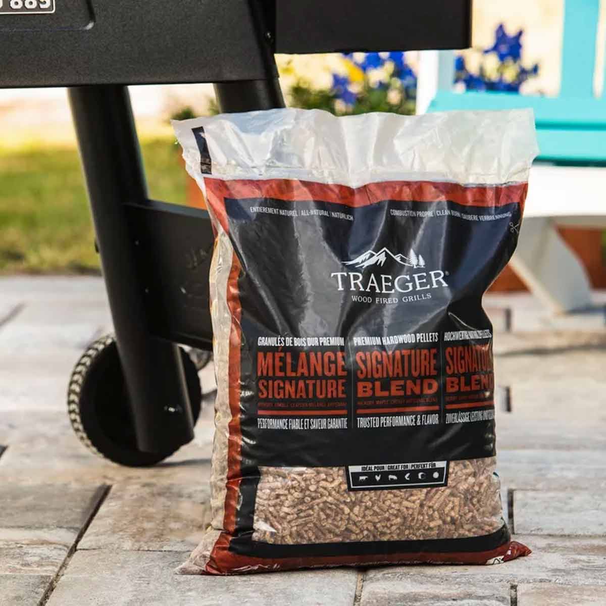 Hardtre pellets Signature Blend 9 kg - Traeger bakside og emballasje