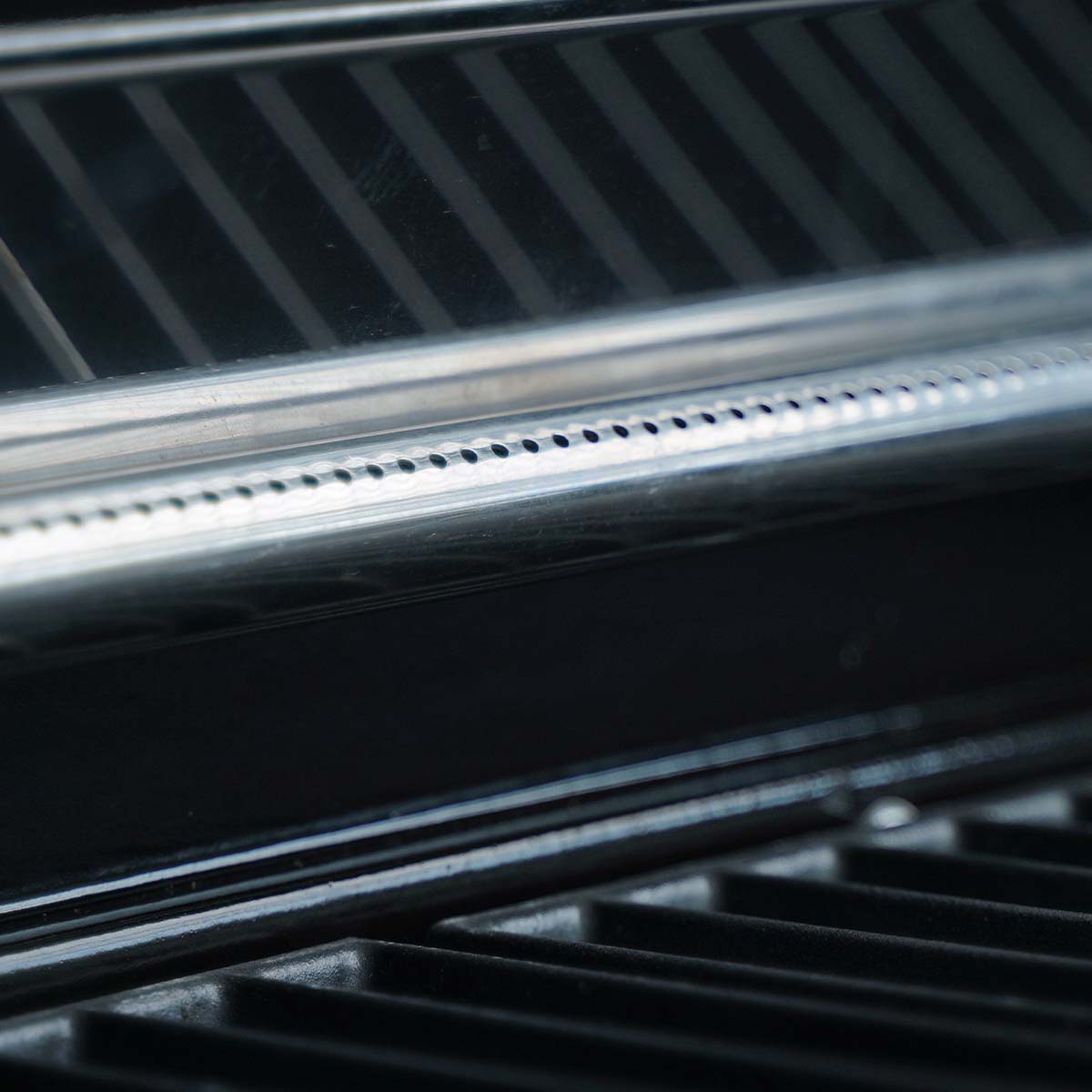 Sidebilde av Innebygd grill Free S-510 med LED-belysning 5 brennere svart