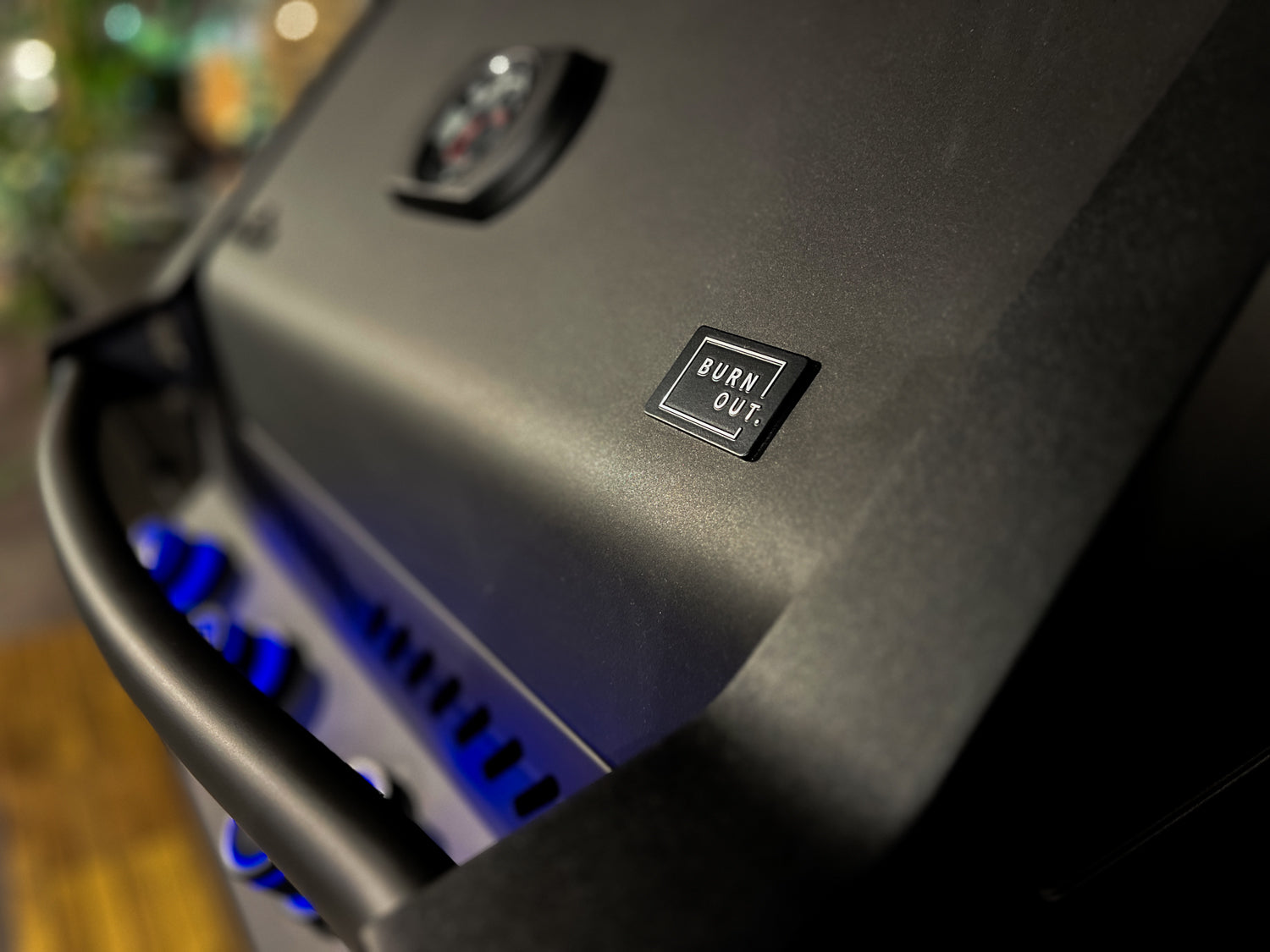 Bakside av Innebygd grill Prestige 500 Shadow med Sizzle Zone